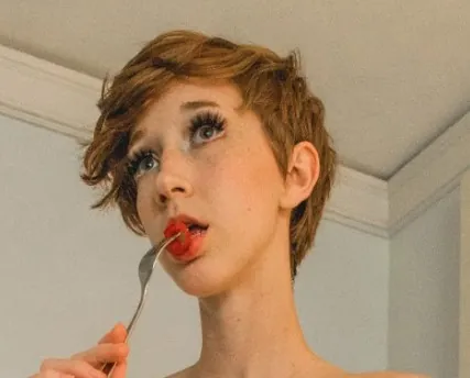 Aliceoncam, Girlfriend Experience OnlyFans creator, profile photo