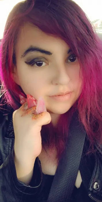 Bulletinaflockofdoves, Girlfriend Experience OnlyFans creator, profile photo