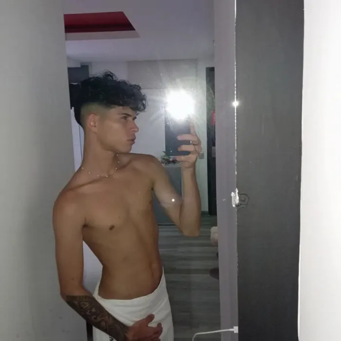 David Tonso, Girlfriend Experience OnlyFans creator, profile photo