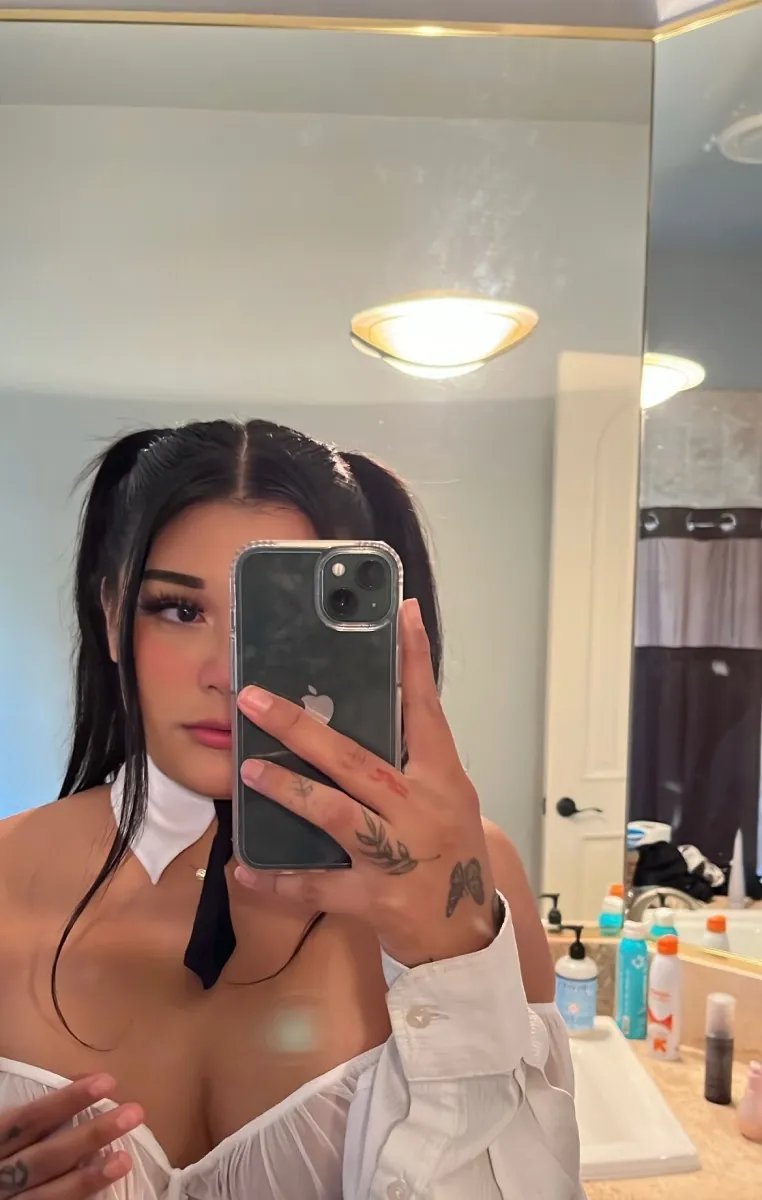 Dayuumm, Girlfriend Experience OnlyFans creator, profile photo