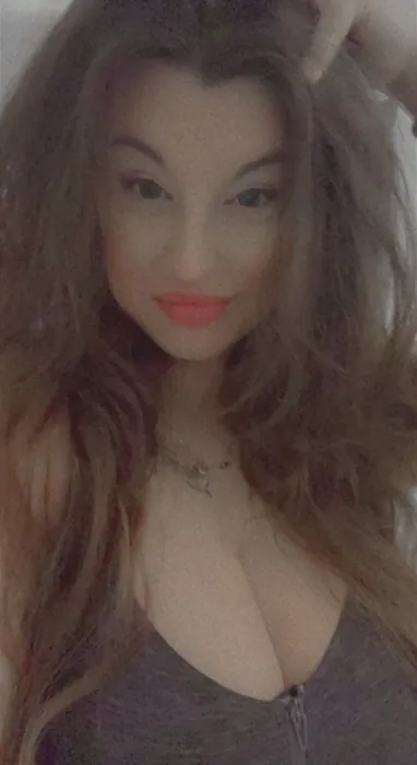 Dollstarsam, Girlfriend Experience OnlyFans creator, profile photo