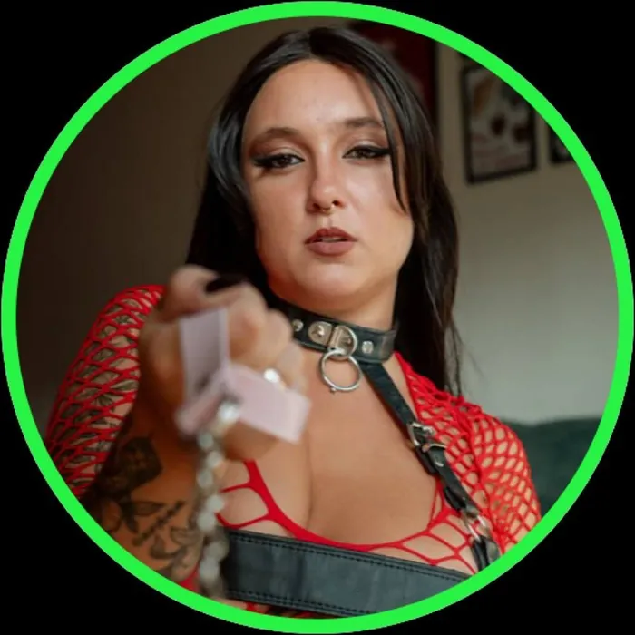 Domira Noire, Feet & Fetish OnlyFans creator, profile photo