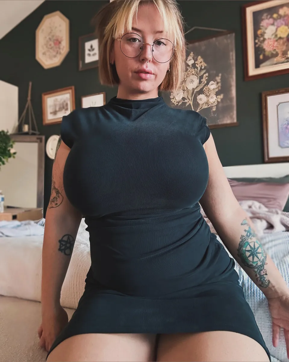 Gwy Ther, Girlfriend Experience OnlyFans creator, profile photo