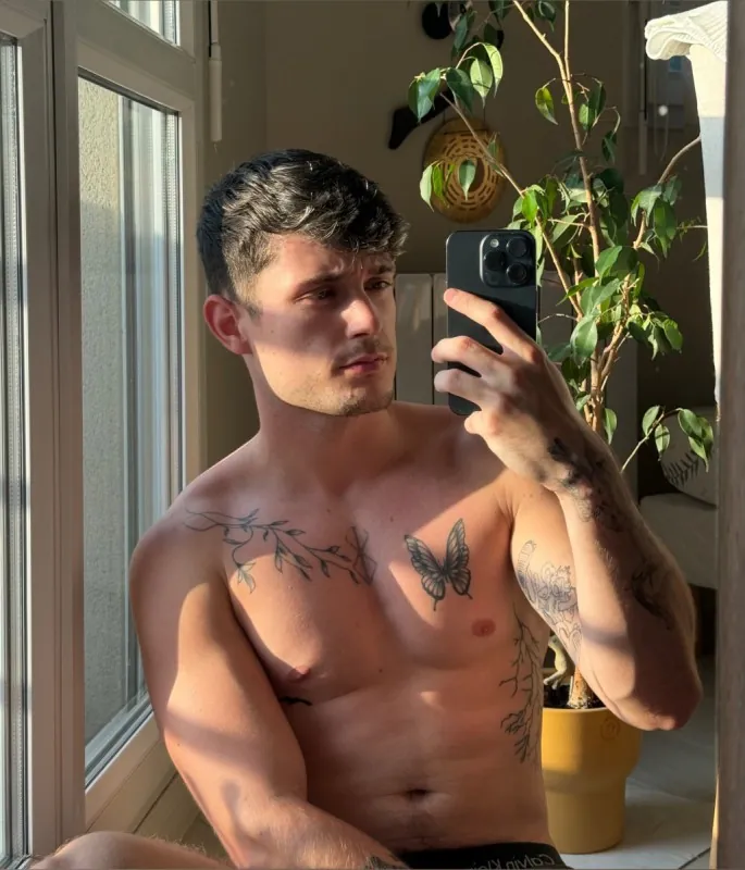 Hotnakedtwunk, Feet & Fetish OnlyFans creator, profile photo