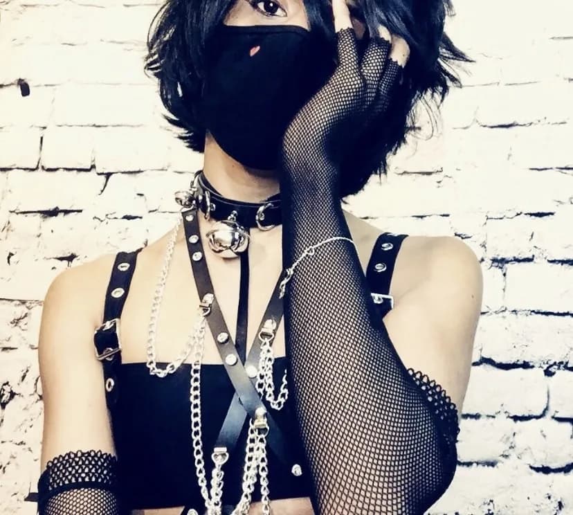 Katiekitsune, Girlfriend Experience OnlyFans creator, profile photo