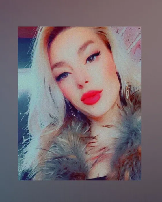Littlemisswetandwild, Girlfriend Experience OnlyFans creator, profile photo