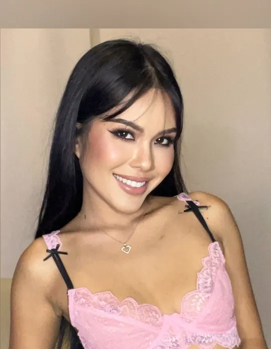 Mina.Kanya, Girlfriend Experience OnlyFans creator, profile photo