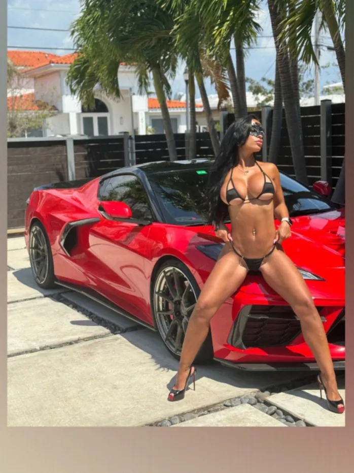 Misslexa, Girlfriend Experience OnlyFans creator, profile photo