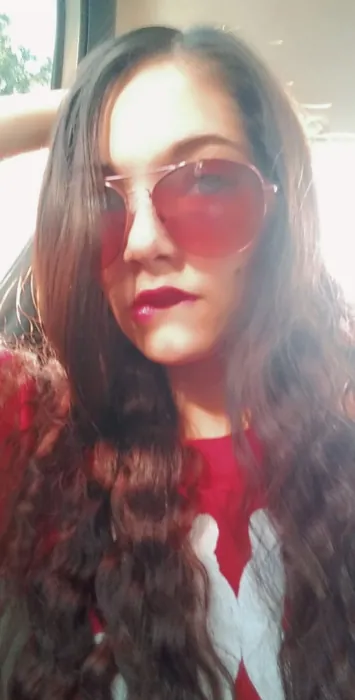 Misslilly23, Girlfriend Experience OnlyFans creator, profile photo