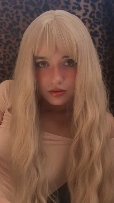 Misslucylynne, Girlfriend Experience OnlyFans creator, profile photo