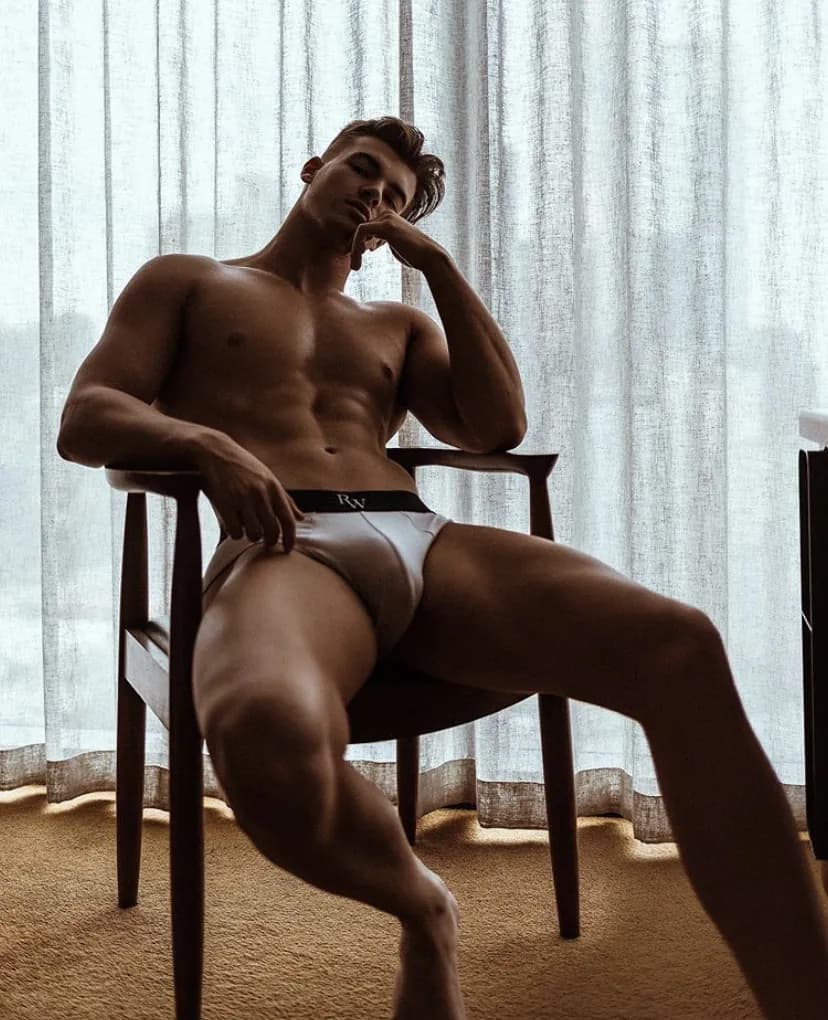Mrjuicyjames, Girlfriend Experience OnlyFans creator, profile photo