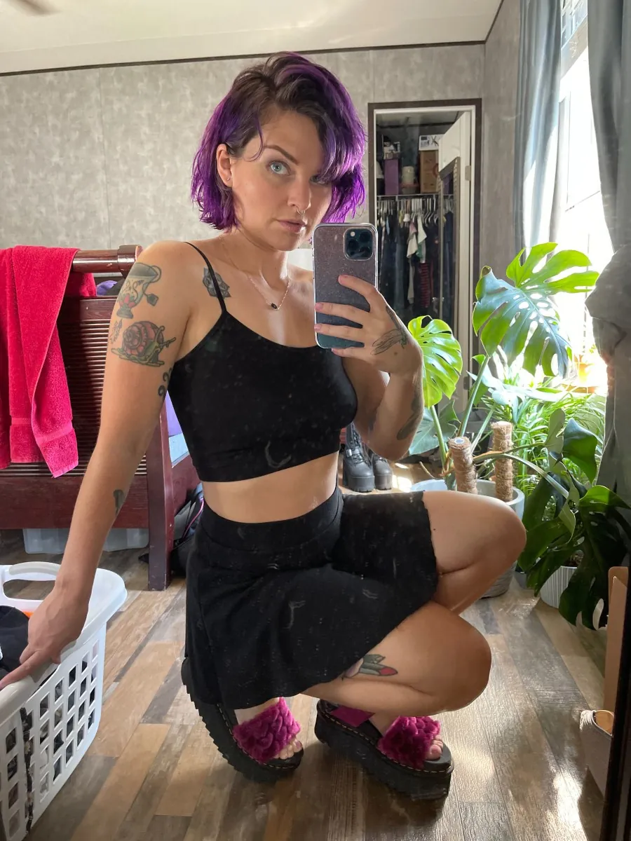 Nymuu, Girlfriend Experience OnlyFans creator, profile photo