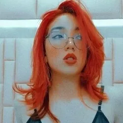 Scarletredb, Girlfriend Experience OnlyFans creator, profile photo