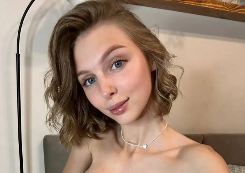 Sofialien, Girlfriend Experience OnlyFans creator, profile photo