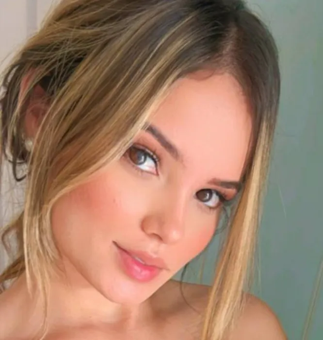 Sophiasnuggles, Tease & Flirty OnlyFans creator, profile photo
