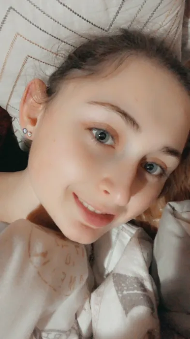 U176321756, Girlfriend Experience OnlyFans creator, profile photo