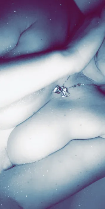 U19344900, Girlfriend Experience OnlyFans creator, profile photo